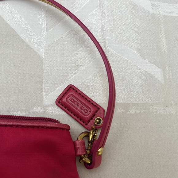 COACH SATIN WRISTLET - Picture 7 of 15